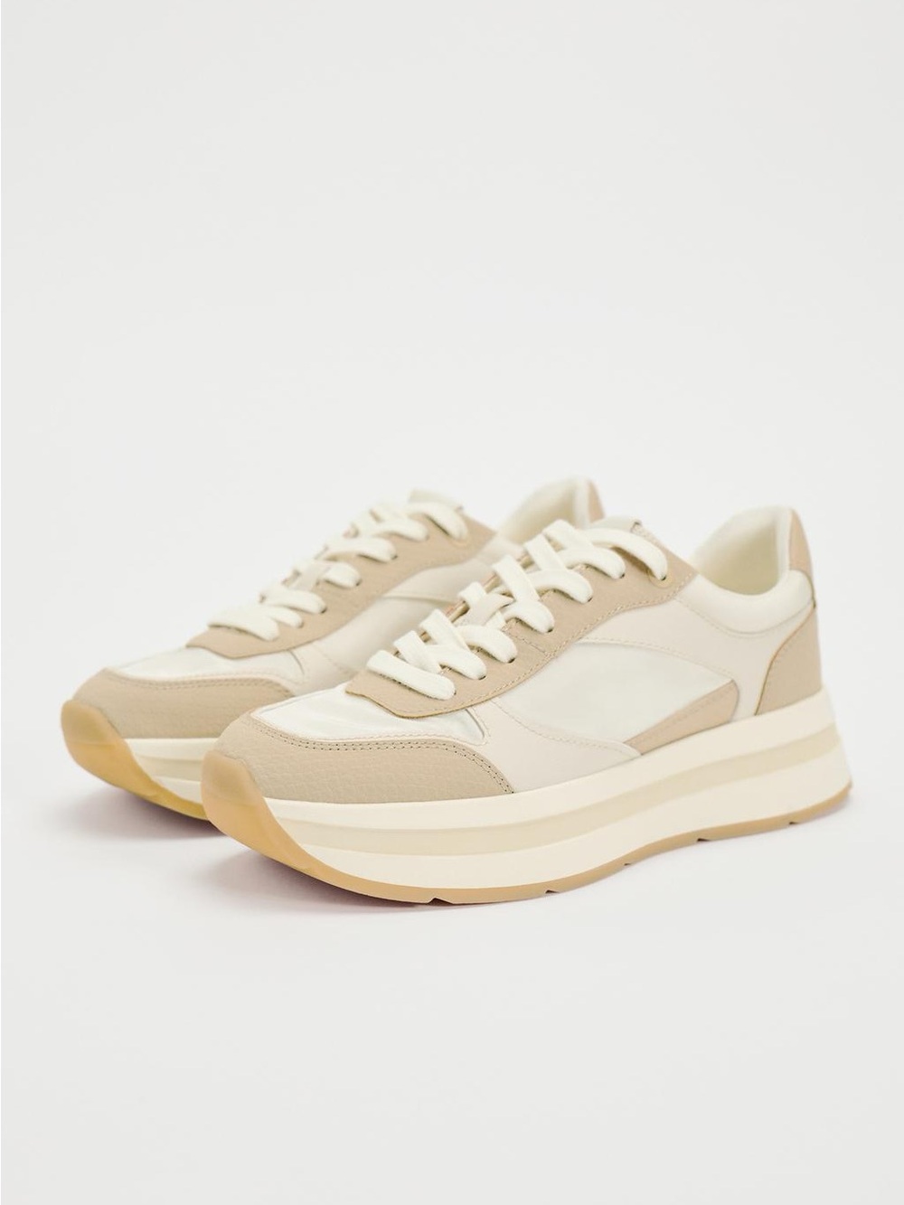 Zara Two-Tone Platform Sneakers in Beige and Cream